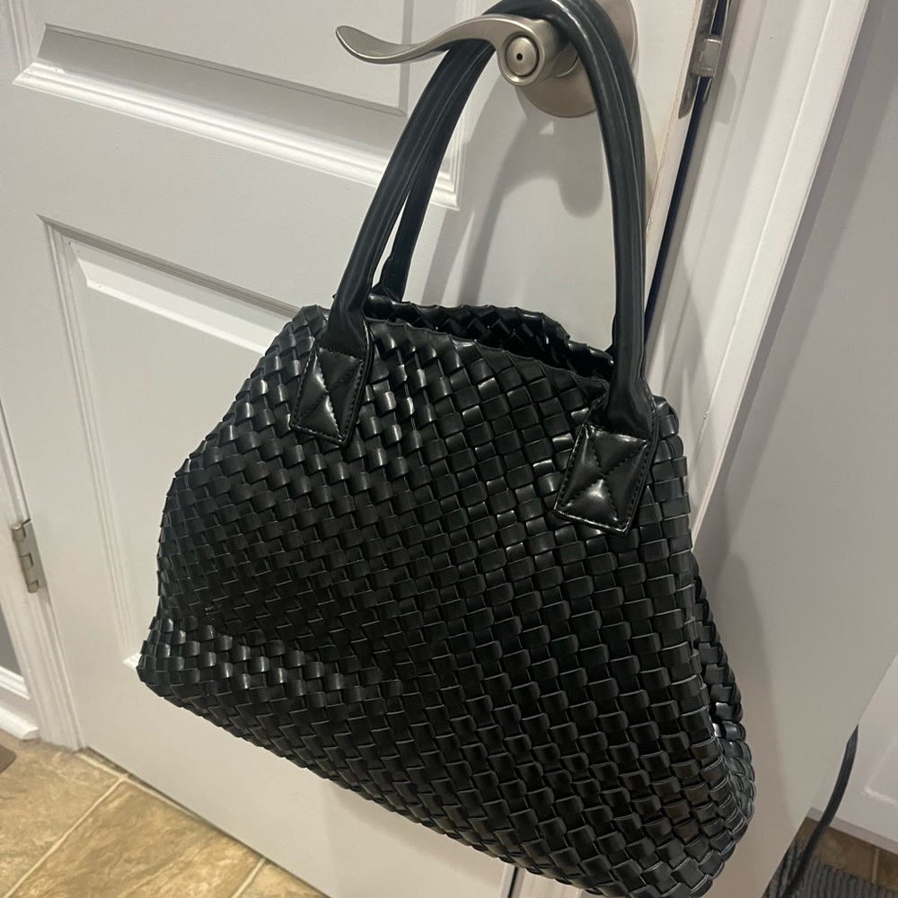 Black woven pocketbook